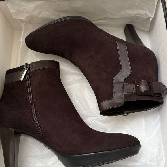 New Aquatalia Rae Womens Weatherproof Espresso Suede Heeled Ankle Boot Size 8M - Picture 2 of 7